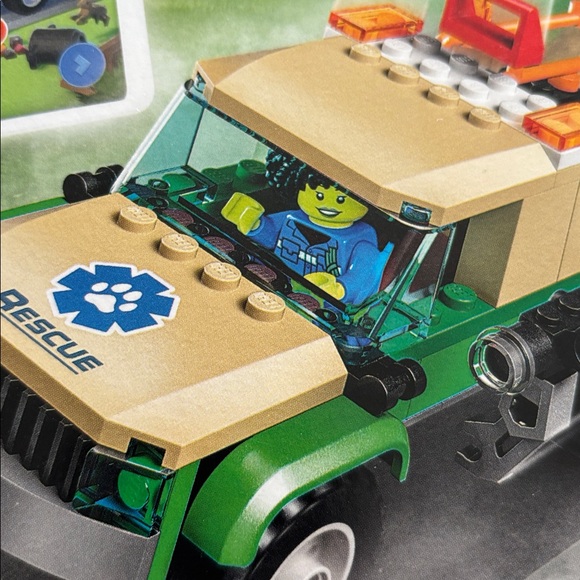 LEGO CITY: Wild Animal Rescue Missions (60353) NEW IN FACTORY SEALED BOX - Picture 15 of 15